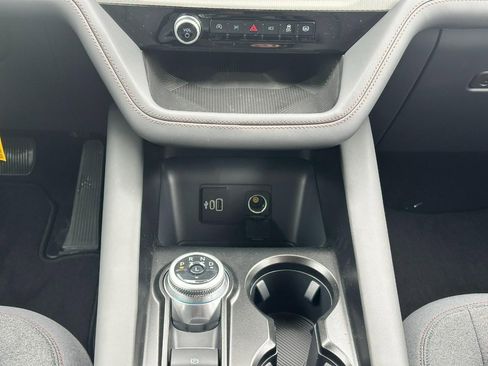 New 2026 Ford Explorer Active image 9