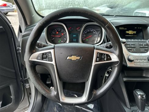 Used 2017 Chevrolet Equinox LT w/ Convenience Package image 15
