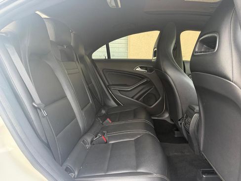 Used 2016 Mercedes-Benz CLA 250 image 20