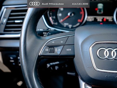 Used 2023 Audi Q5 2.0T Premium w/ Convenience Package AWD/4WD image 18