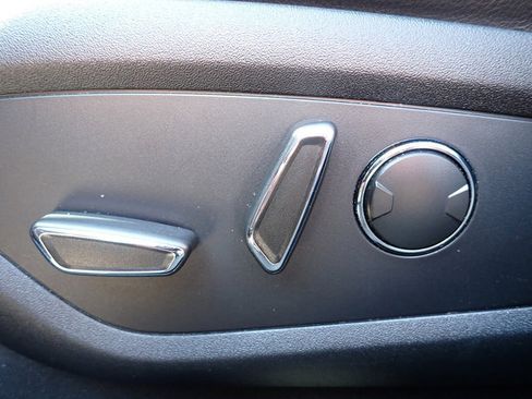Used 2016 Lincoln MKX Premiere FWD image 22