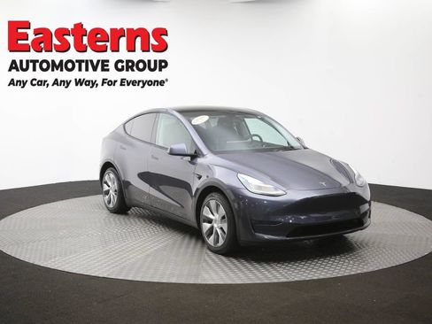 Used 2021 Tesla Model Y Long Range AWD/4WD image 45