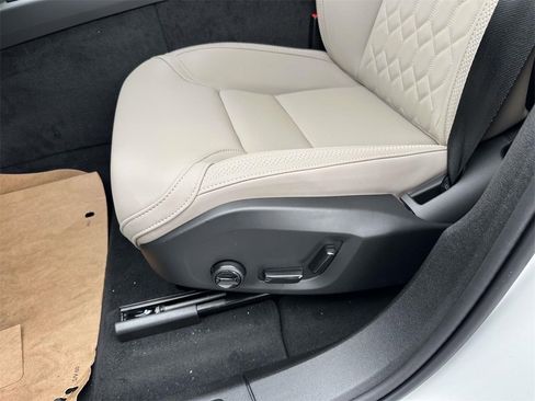 New 2026 Volvo XC60 B5 Plus w/ Protection Package Premier image 16