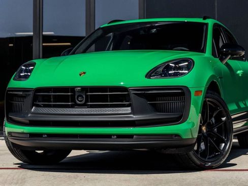 New 2026 Porsche Macan GTS image 51