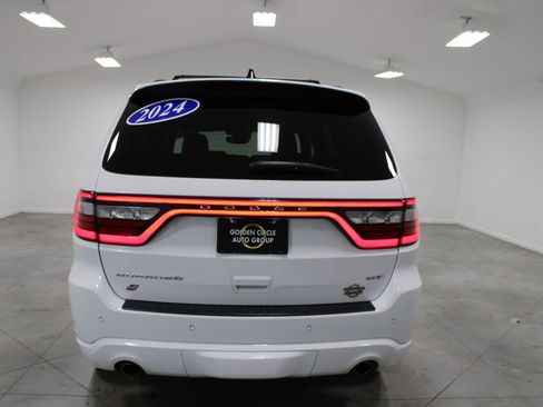 Used 2024 Dodge Durango GT AWD/4WD image 8