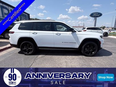Used 2023 Jeep Grand Cherokee L Laredo