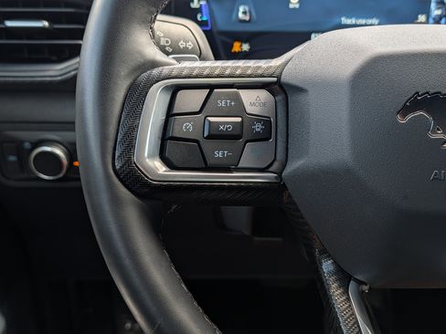 Used 2025 Ford Mustang GT RWD image 20
