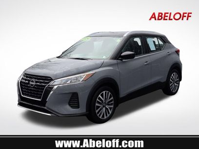 Used 2024 Nissan Kicks SV