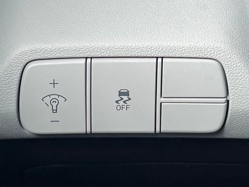 New 2026 Hyundai Elantra Limited FWD image 22