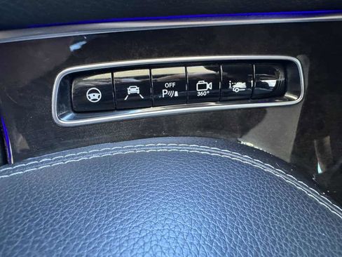 Used 2017 Mercedes-Benz S 550 Cabriolet image 29