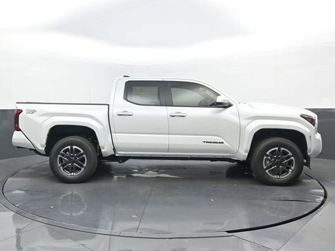 New 2026 Toyota Tacoma TRD Sport image 30