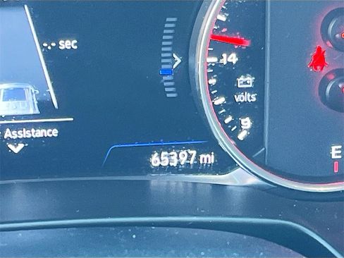 Used 2021 Chevrolet Blazer RS w/ Enhanced Convenience Package image 12