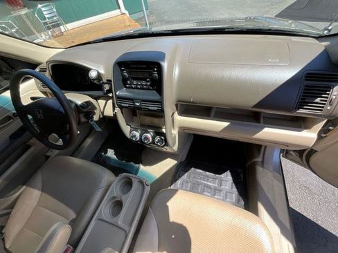 Used 2006 Honda CR-V EX image 17