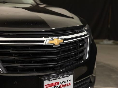 Used 2023 Chevrolet Equinox LT w/ Driver Convenience Package AWD/4WD image 8