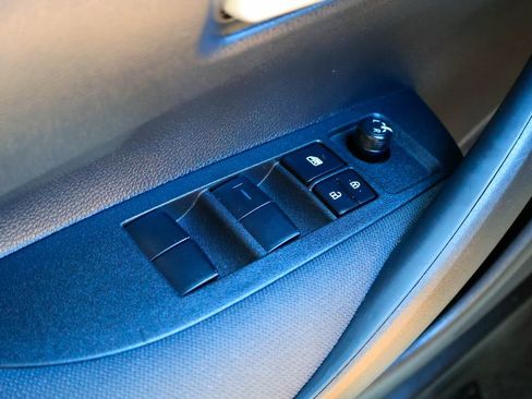 Used 2026 Toyota Corolla SE FWD image 18