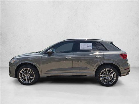 Used 2025 Audi Q3 2.0T Premium w/ Convenience Package AWD/4WD image 8