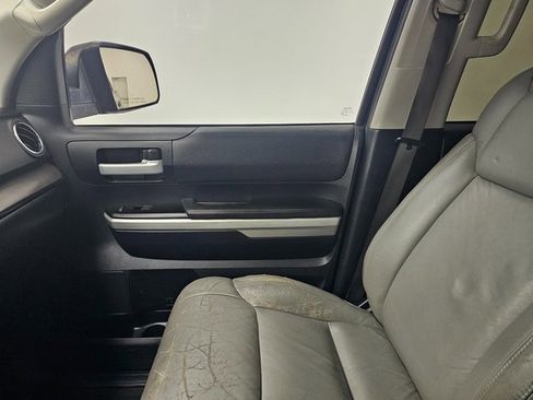 Used 2014 Toyota Tundra SR5 w/ SR5 Upgrade Package image 25