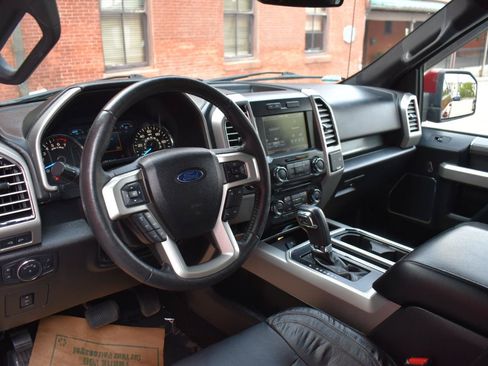 Used 2015 Ford F150 Lariat AWD/4WD image 11