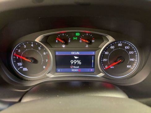 Used 2021 GMC Acadia SLT image 17