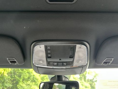 Used 2021 Jeep Grand Cherokee Laredo RWD image 28