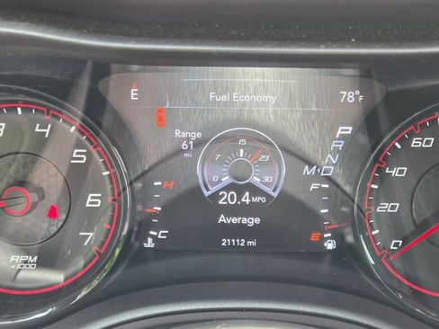 Used 2022 Dodge Charger R/T w/ Driver Convenience Group RWD image 16