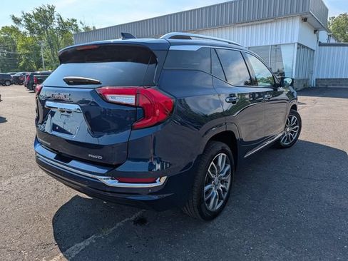 Used 2022 GMC Terrain Denali AWD/4WD image 9