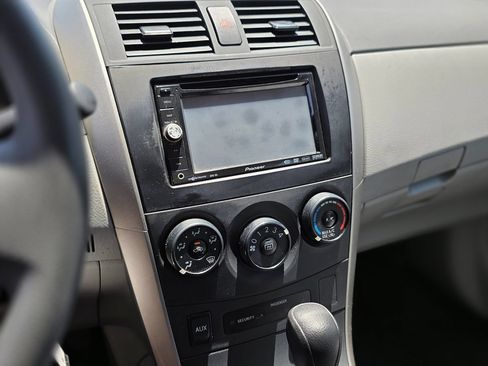 Used 2009 Toyota Corolla LE FWD image 29