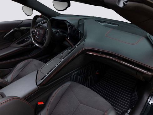 Used 2024 Chevrolet Corvette Z06 image 28