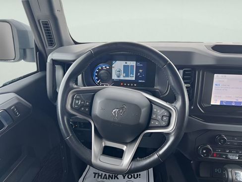 Used 2023 Ford Bronco Big Bend image 14