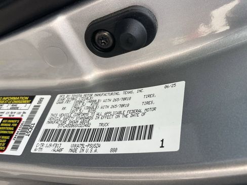 Used 2025 Toyota Tundra SR5 image 9