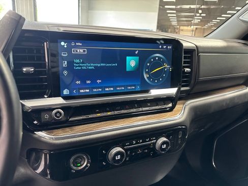 Used 2023 Chevrolet Silverado 1500 RST w/ Rally Edition AWD/4WD image 16