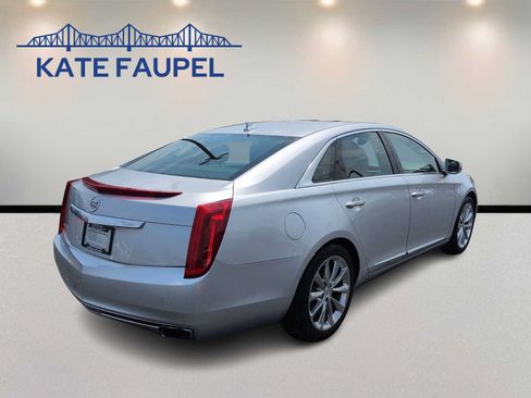 Used 2013 Cadillac XTS Premium FWD image 7