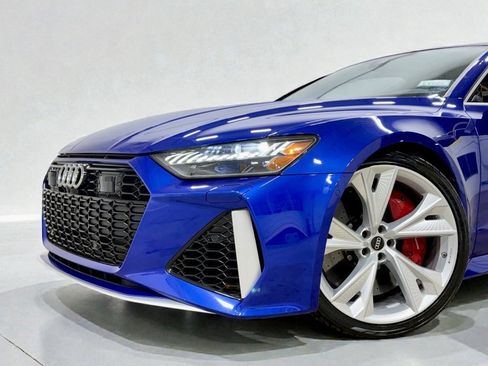 Used 2023 Audi RS 7 Sportback w/ RS 7 Executive Package image 4