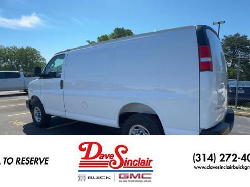 New 2026 GMC Savana 2500 RWD image 6