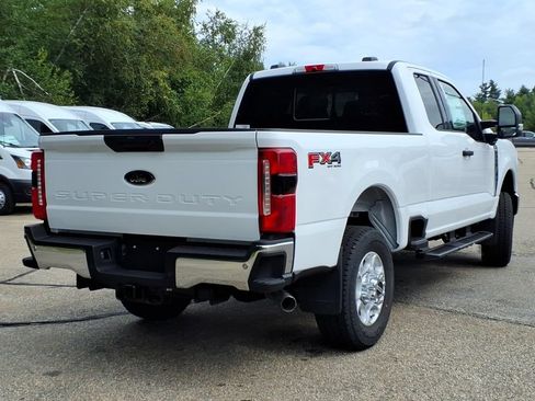 New 2026 Ford F350 XLT w/ 360-Degree Camera Package AWD/4WD image 5