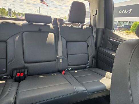 Used 2024 GMC Sierra 1500 SLT image 14