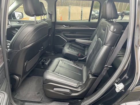 Used 2022 Jeep Grand Cherokee L Limited image 20