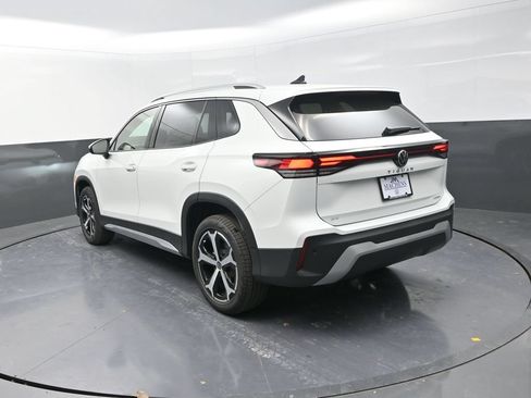 New 2026 Volkswagen Tiguan SE AWD/4WD image 8