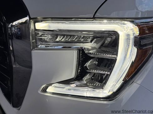 Used 2022 GMC Sierra 1500 SLT w/ SLT Premium Package image 33