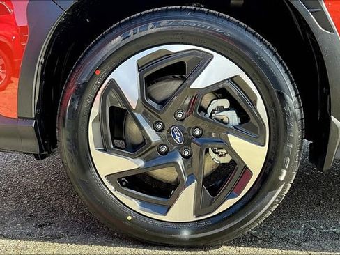New 2025 Subaru Crosstrek 2.5i Limited w/ Crosstrek Mirror Package image 12