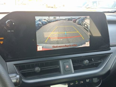 Used 2024 Lexus UX 250h F Sport AWD/4WD image 19