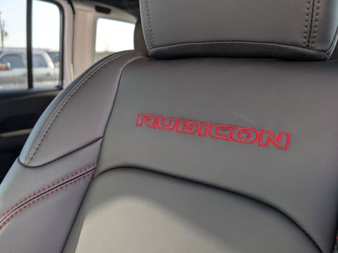 New 2026 Jeep Wrangler Unlimited Rubicon image 18