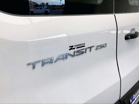 Used 2025 Ford Transit 250 Low Roof w/ Exterior Upgrade Package RWD image 9
