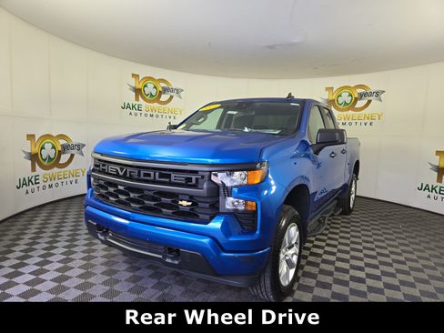 Certified 2023 Chevrolet Silverado 1500 Custom RWD image 3