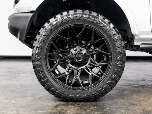 Used 2025 Ford Bronco Big Bend AWD/4WD image 11