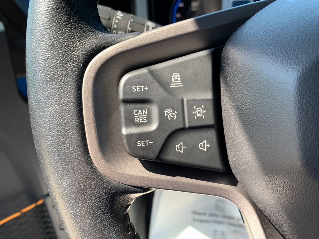 Used 2024 Ford Bronco Badlands AWD/4WD image 27