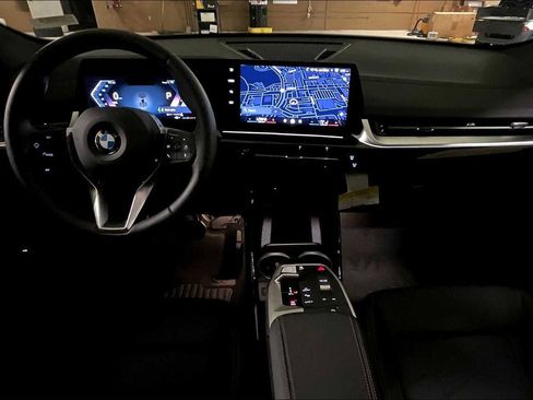 New 2026 BMW X2 xDrive28i w/ Convenience Package image 5