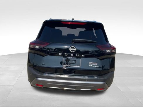 Used 2023 Nissan Rogue SL AWD/4WD image 4
