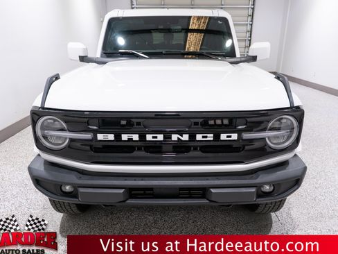 Used 2025 Ford Bronco Outer Banks AWD/4WD image 7
