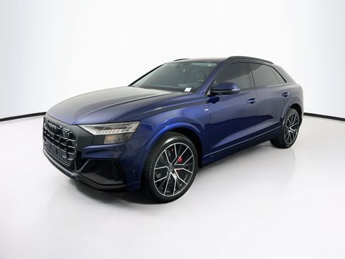 Used 2022 Audi Q8 Prestige AWD/4WD image 3